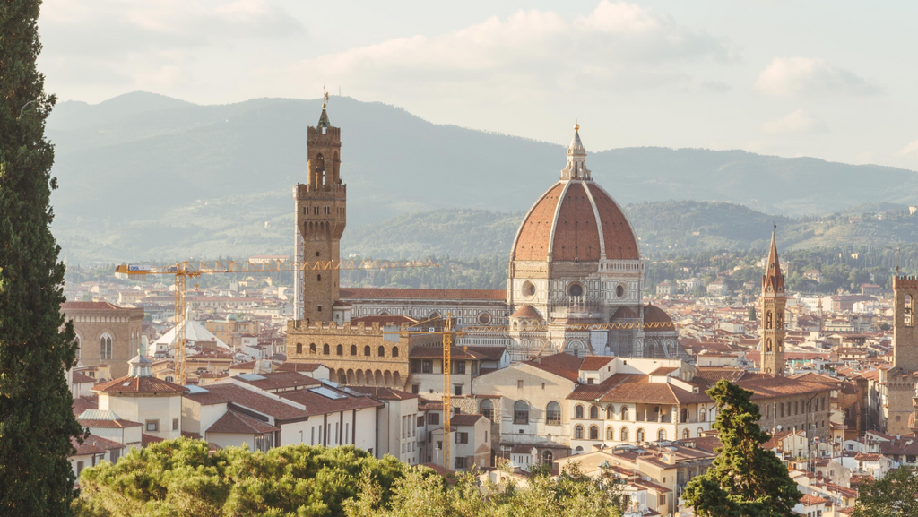 Celebrating Holidays in Open-Air Museum. Two-Days Tour Guide to Florence